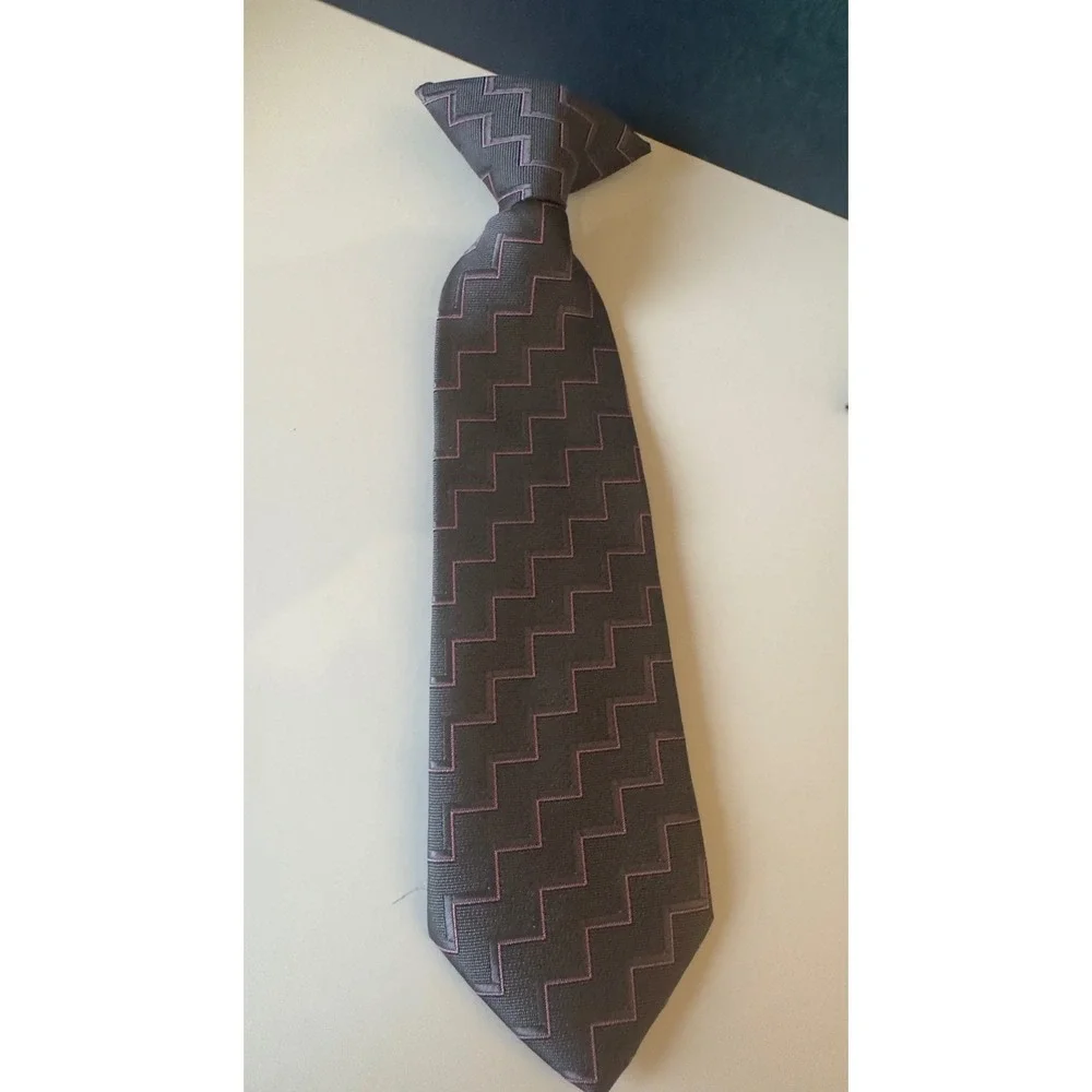 Boys Clip On Necktie Lot of 4 Striped Plaid Geometric Formal‎ Tie Ages 6-10